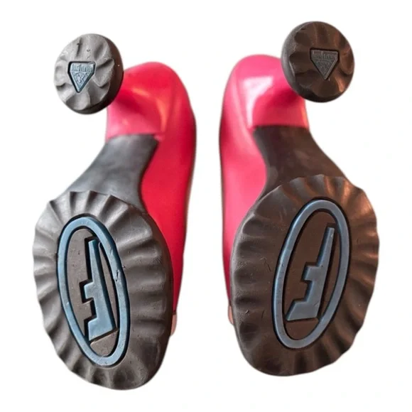 John Fluevog Mini Bebe Magenta Pink Sculpted Heel Pumps Size 9.5 - Picture 5 of 8